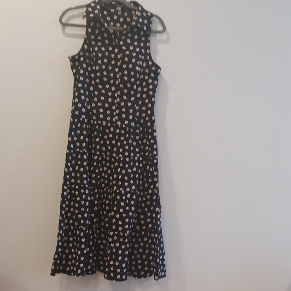Tommy Hilfiger Black Floral Blouse with White and Red Accents